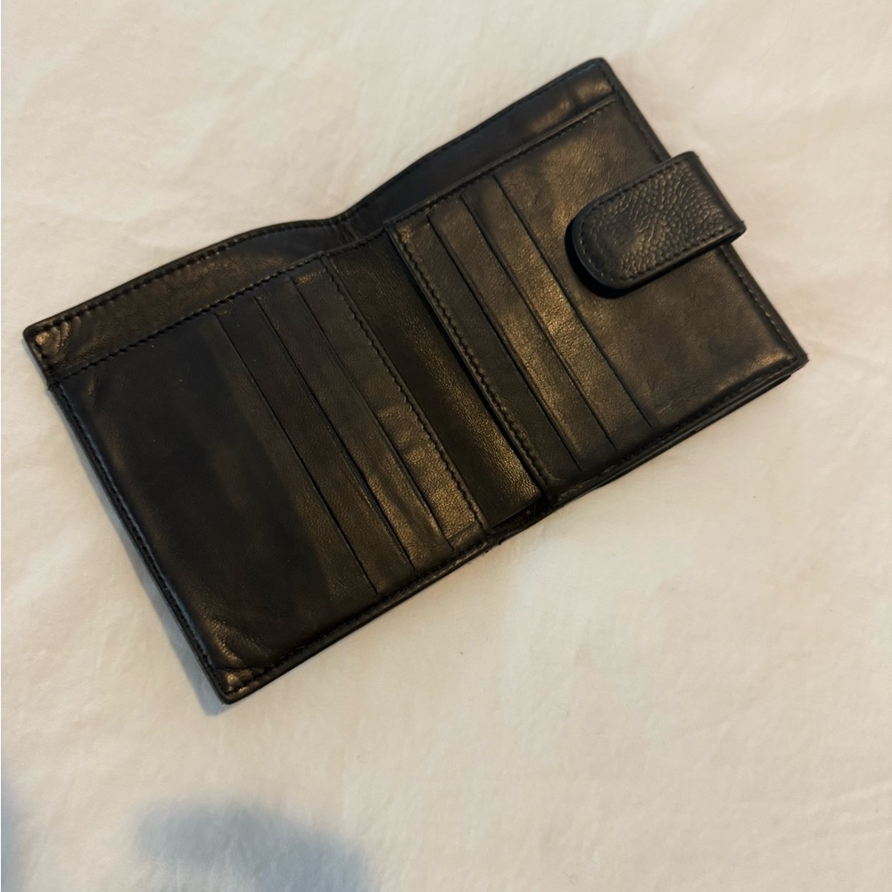 Chanel Black Leather Wallet GUC 0455 - Picture 2 of 12